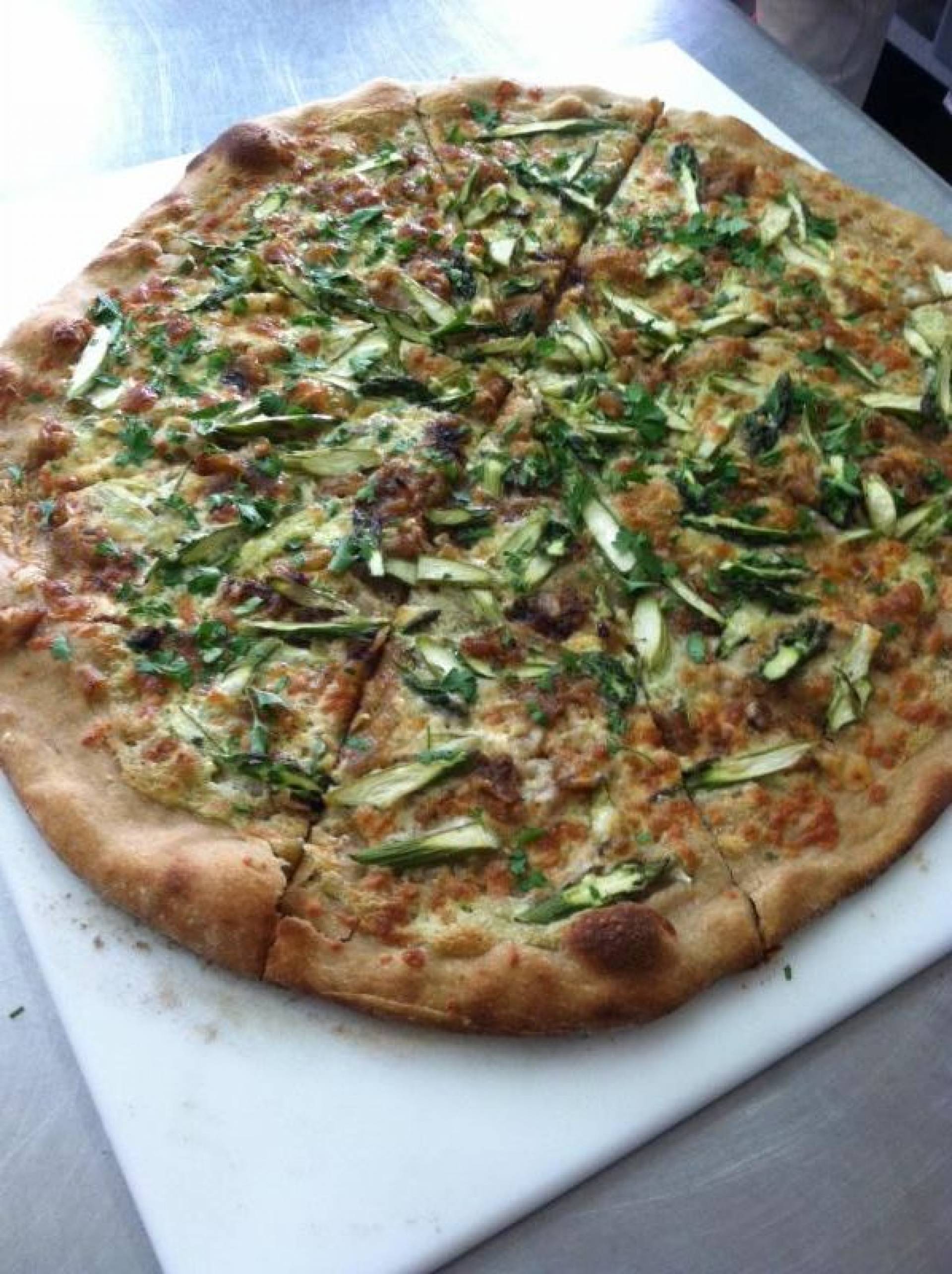 Asparagus Seasons Pizza